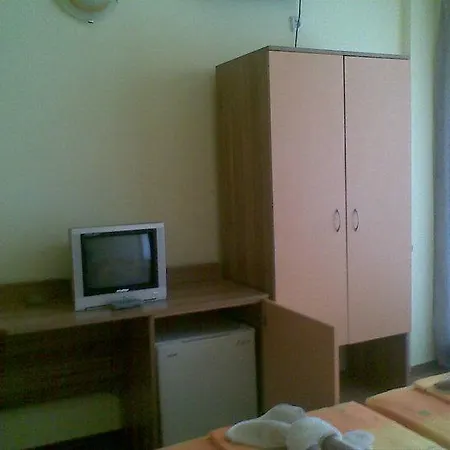 Hotel Семеен Хотел Денз