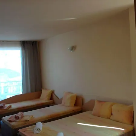 Hotel Семеен Хотел Денз