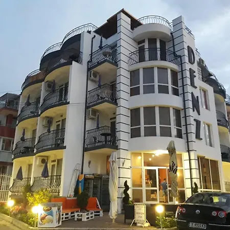 Семеен Хотел Денз Hotel Chernomorets